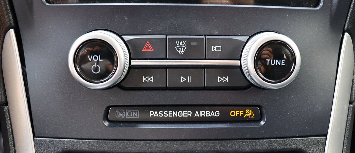 Used 2021 Ford Edge SEL w/ Cargo Accessory Package AWD/4WD image 45