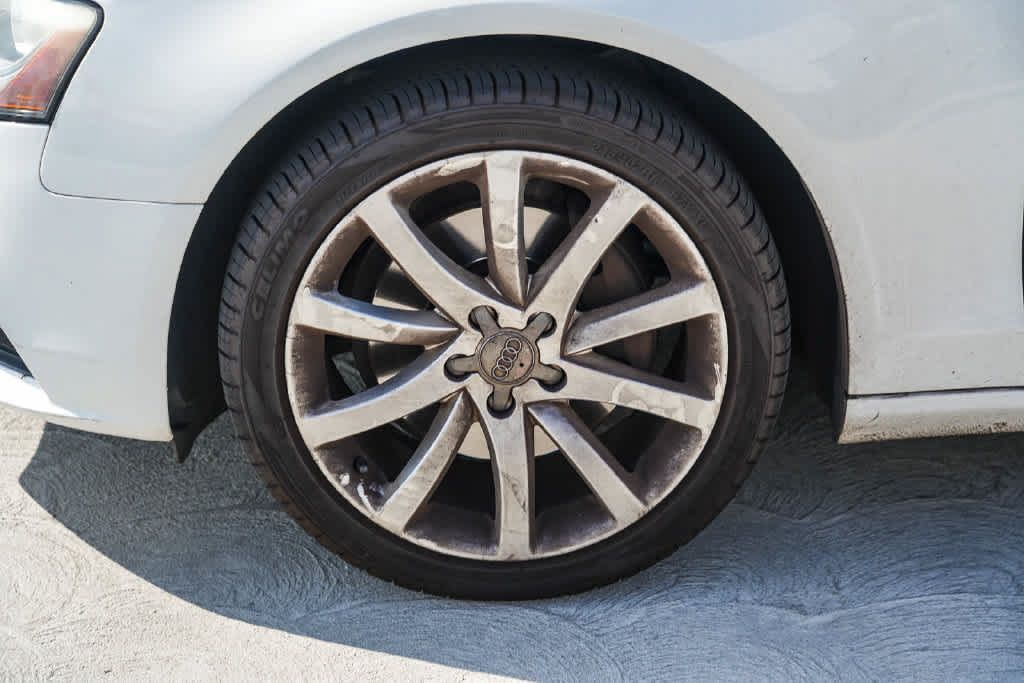 Used 2013 Audi A4 2.0T Premium Plus w/ Premium Plus Pkg FWD image 11