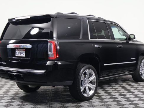Used 2017 GMC Yukon Denali w/ Open Road Package AWD/4WD image 4