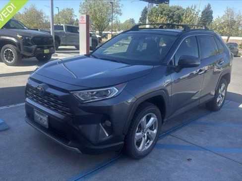 Certified 2020 Toyota RAV4 Limited w/ Carpet Mat Package image 1