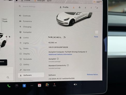 Used 2022 Tesla Model 3 Standard Range image 50
