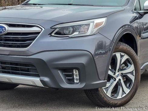 Used 2020 Subaru Outback Touring XT image 3