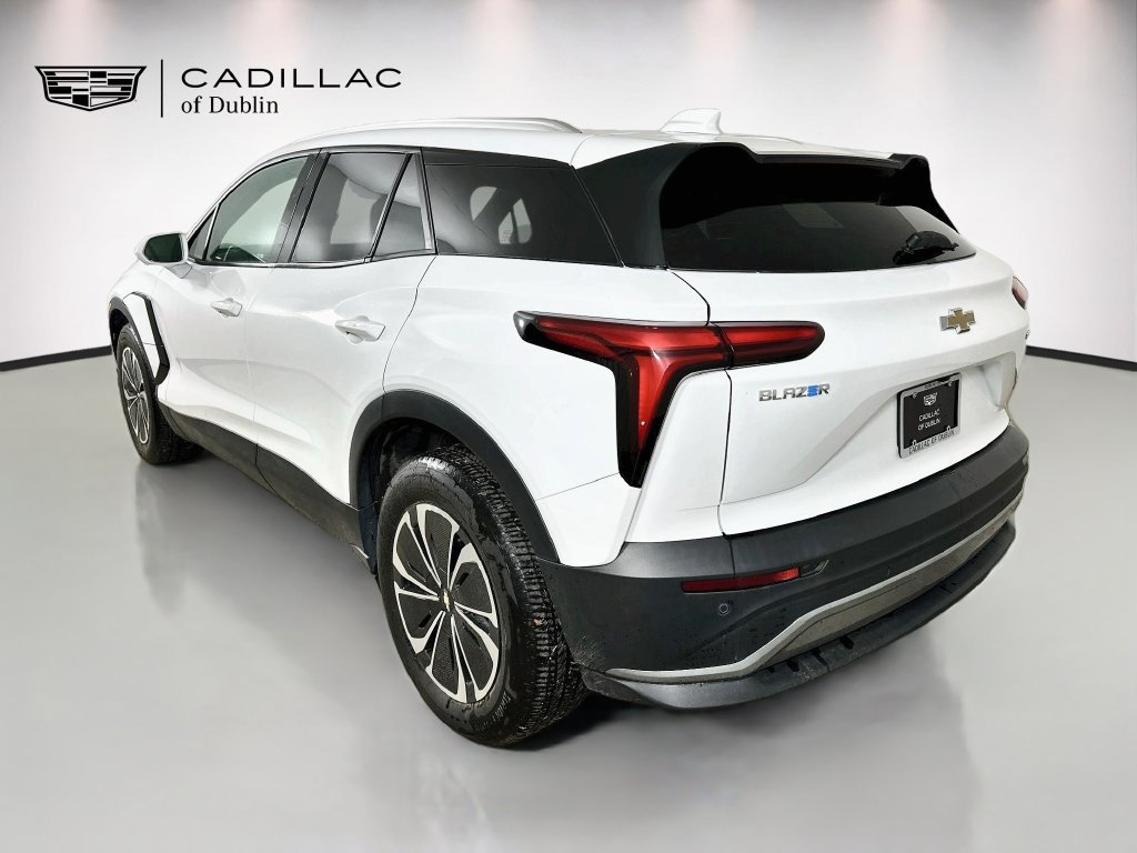 Used 2025 Chevrolet Blazer EV LT AWD/4WD image 7