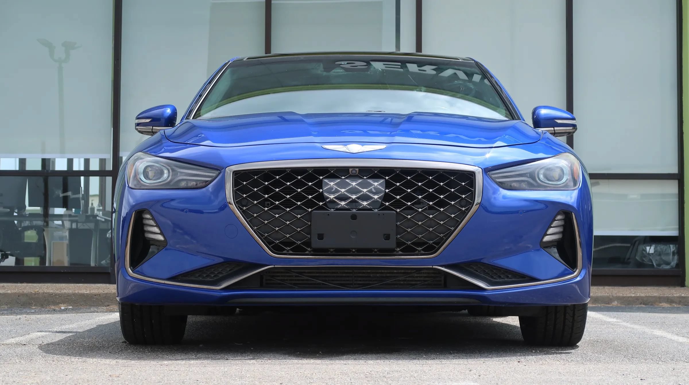 Used 2019 Genesis G70 2.0T Advanced w/ Sport Package AWD/4WD image 2