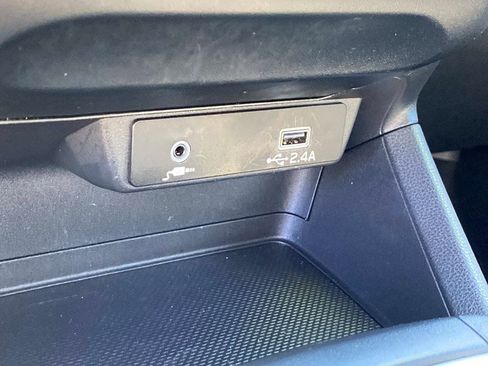 Used 2025 Subaru Impreza 2.0i image 13