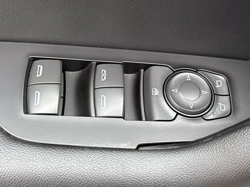 Used 2025 Chevrolet Blazer RS FWD image 20