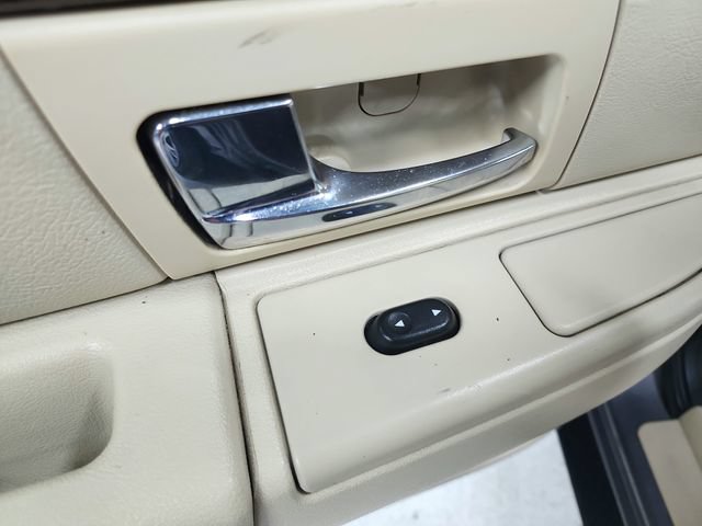 Used 2007 Mercury Grand Marquis GS RWD image 33