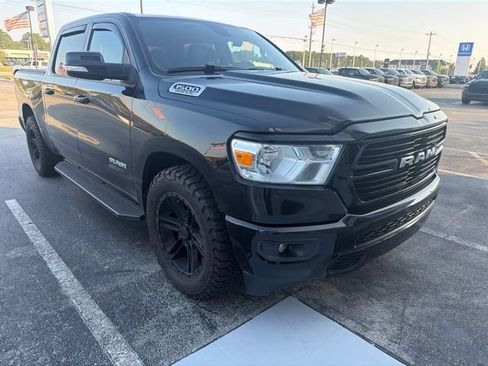 Used 2019 RAM 1500 Big Horn RWD image 1