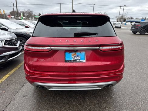 Used 2022 Lincoln Corsair Reserve w/ Equipment Group 201A image 4