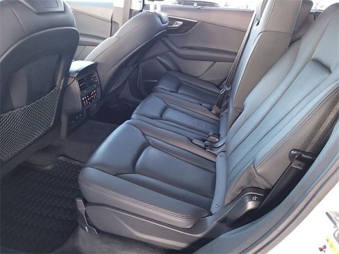 Used 2023 Audi Q7 3.0T Premium Plus image 16