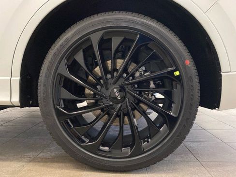 New 2026 Lincoln Aviator Reserve w/ Jet Appearance Package image 25