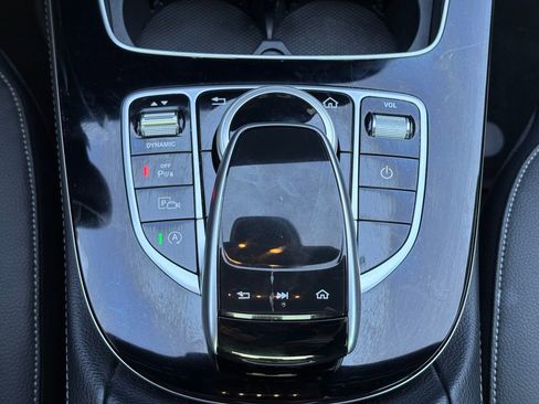 Used 2017 Mercedes-Benz E 300 image 29