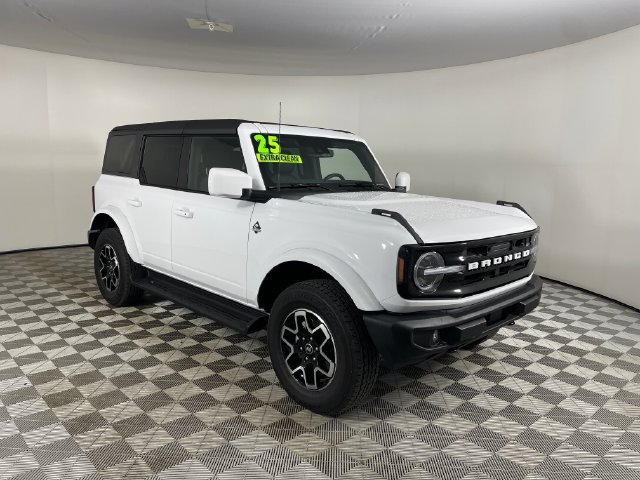 Certified 2025 Ford Bronco Outer Banks AWD/4WD image 16