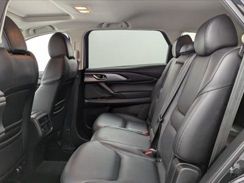 Used 2023 MAZDA CX-9 Touring Plus image 17