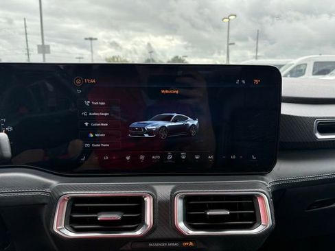 Used 2024 Ford Mustang GT Premium image 20