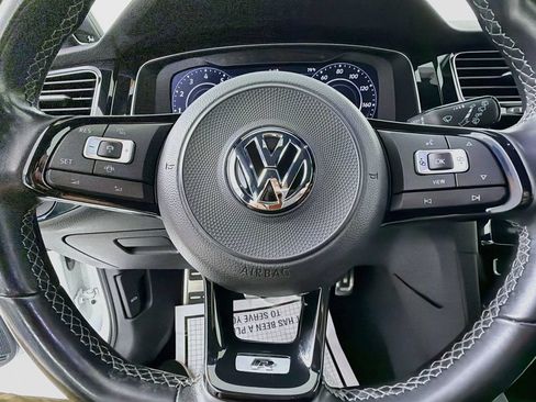 Used 2019 Volkswagen Golf R 4-Door AWD/4WD image 11