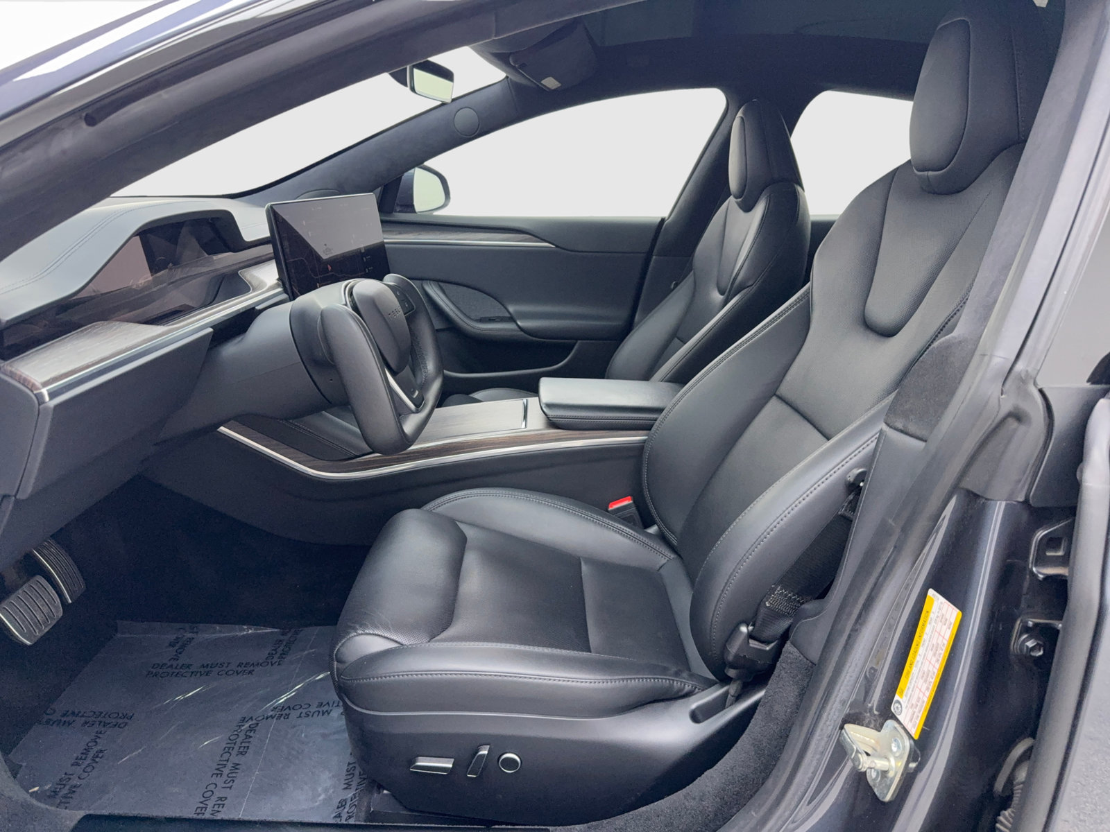 Used 2022 Tesla Model S AWD/4WD image 17