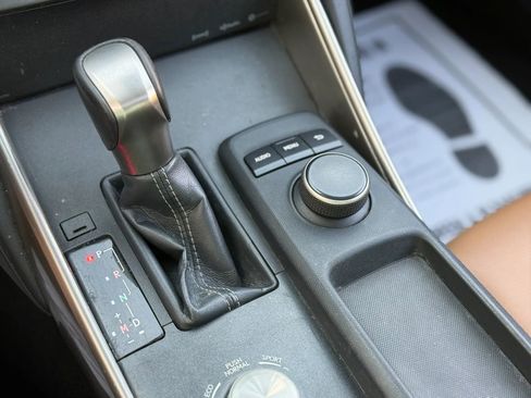 Used 2020 Lexus IS 300 F Sport image 22