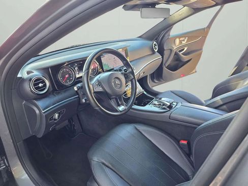 Used 2017 Mercedes-Benz E 300 image 30