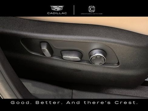 Used 2025 Cadillac XT4 Premium Luxury FWD image 26
