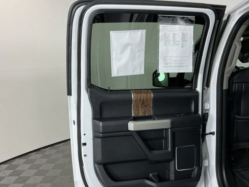 Used 2018 Ford F150 Lariat AWD/4WD image 23