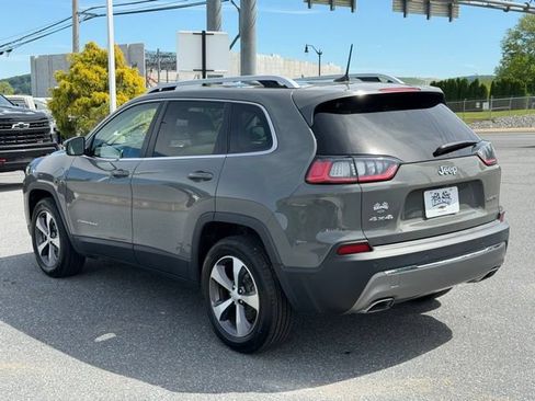 Used 2021 Jeep Cherokee Limited AWD/4WD image 11