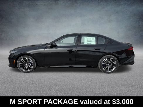 Used 2026 BMW 530i xDrive 530i xDrive w/ M Sport Package image 2