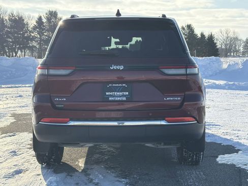 Used 2025 Jeep Grand Cherokee Limited image 28