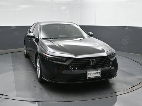 New 2026 Honda Accord LX image 17