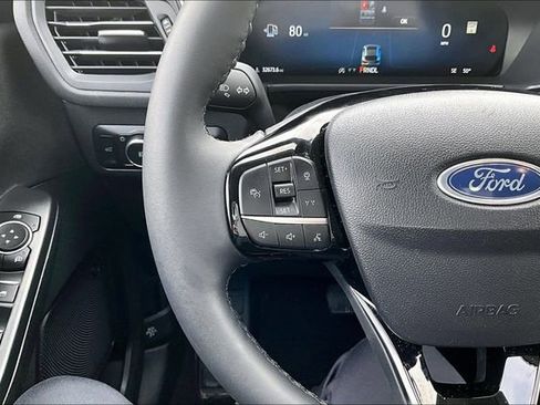 Used 2023 Ford Escape Platinum w/ Premium Technology Package AWD/4WD image 11
