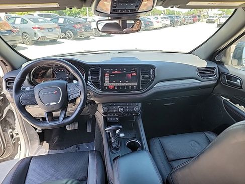Used 2025 Dodge Durango GT AWD/4WD image 17