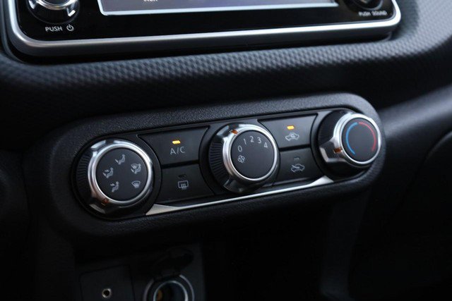 Certified 2025 Nissan Kicks Play S FWD image 12