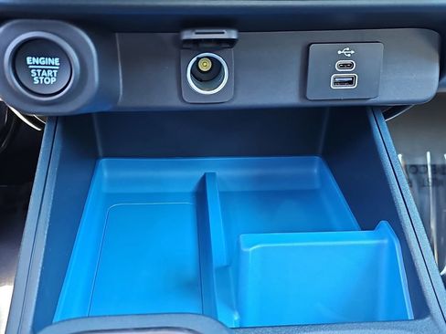 New 2025 Ford Maverick XLT image 24