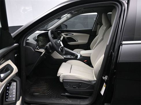 New 2025 Audi Q5 Premium Plus image 9