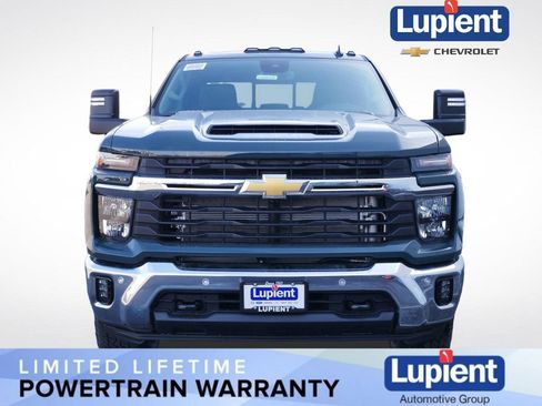 New 2026 Chevrolet Silverado 3500 LT w/ All Star Edition image 11