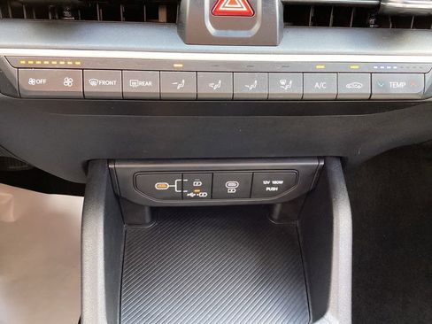 Used 2025 Kia K4 FWD image 16