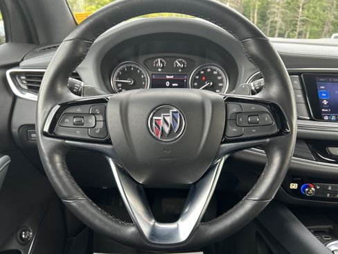 Used 2022 Buick Enclave Essence w/ LPO, Touring Package AWD/4WD image 14