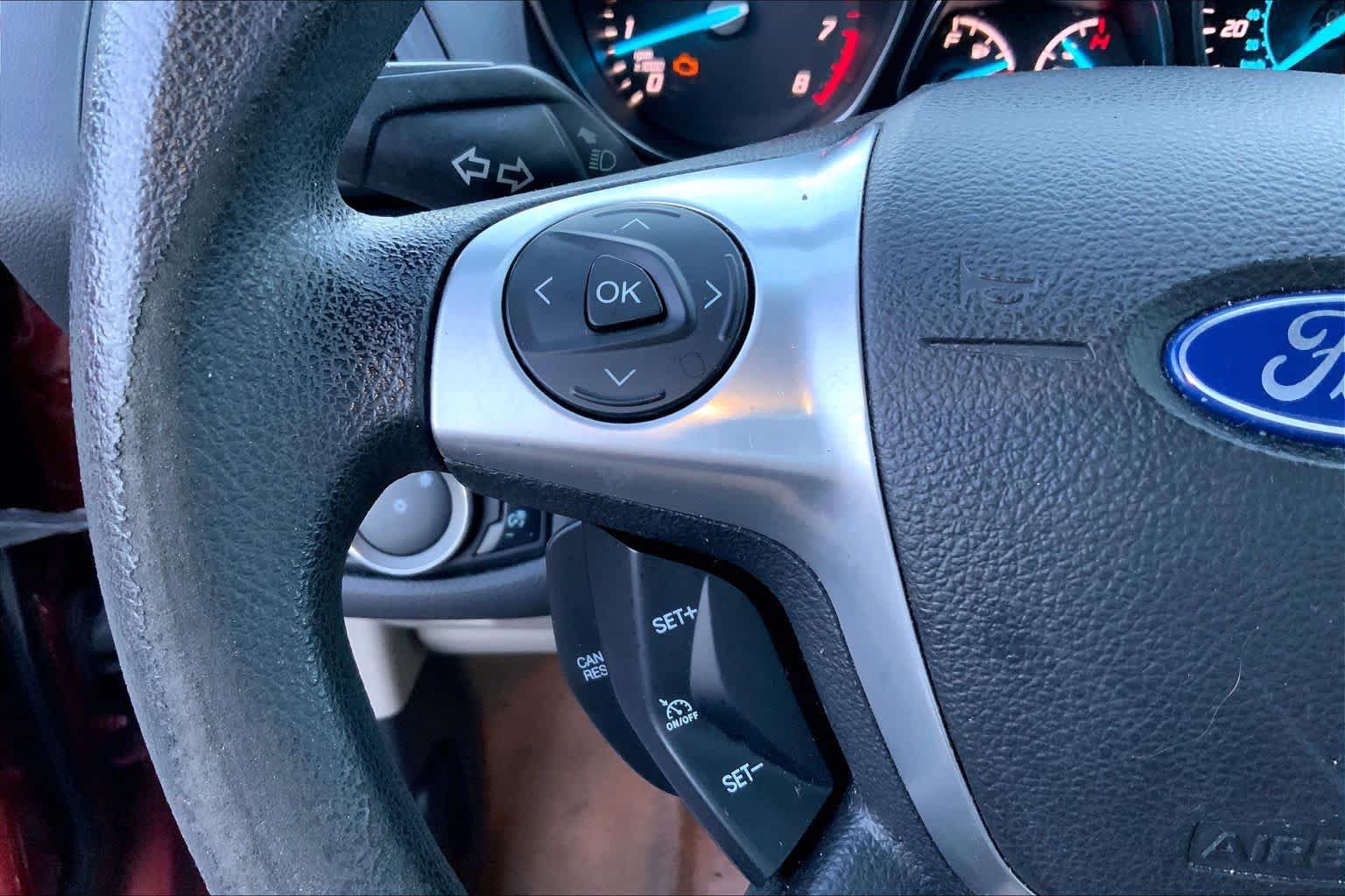 Used 2014 Ford Escape SE w/ Equipment Group 201A FWD image 21