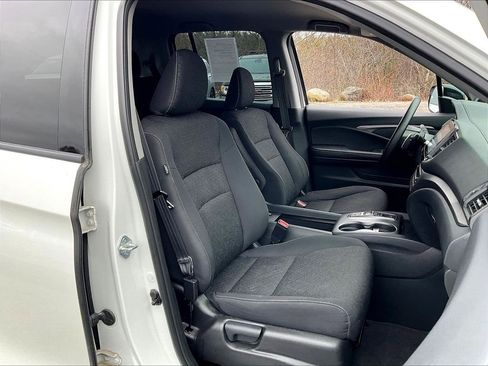 Used 2022 Honda Ridgeline Sport image 10