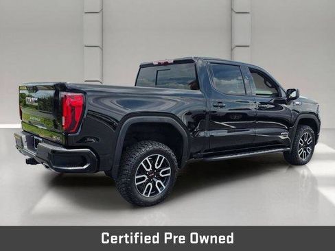 Certified 2024 GMC Sierra 1500 AT4 w/ Technology Package AWD/4WD image 5