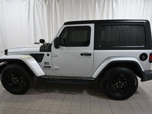 Used 2023 Jeep Wrangler Freedom Edition image 9