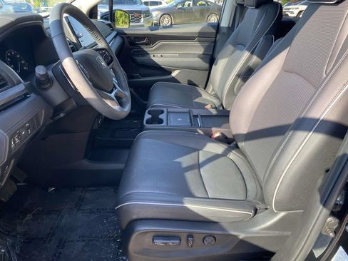 Certified 2026 Honda Odyssey Elite image 15