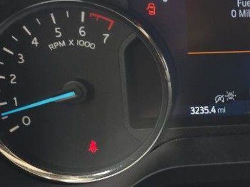 Used 2024 Ford Expedition XLT image 9