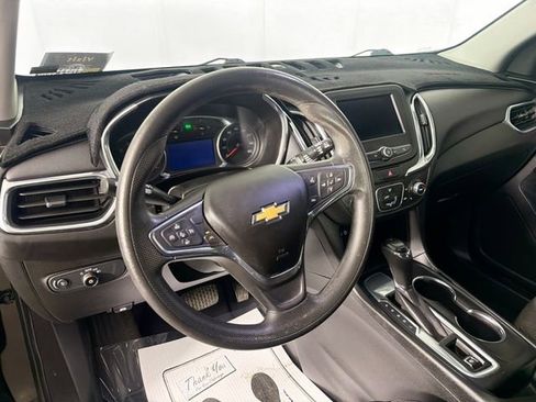 Used 2020 Chevrolet Equinox LT FWD image 9
