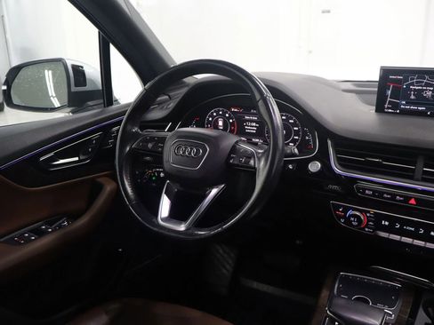 Used 2017 Audi Q7 3.0T Prestige w/ Prestige Package image 30