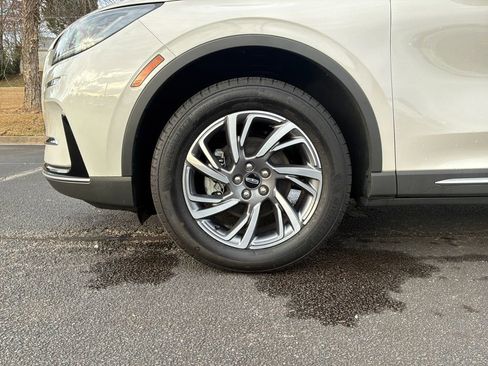 Used 2023 Lincoln Corsair FWD image 40