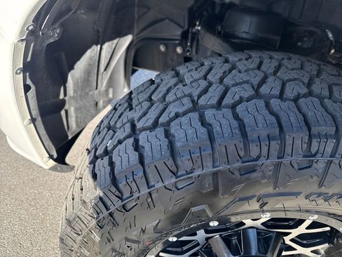 Used 2018 RAM 1500 Express w/ Express Value Package image 27