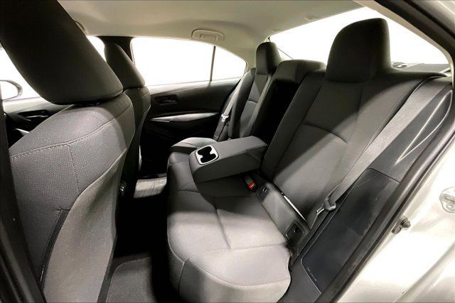 Used 2024 Toyota Corolla LE FWD image 25
