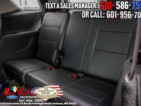 Used 2018 Chevrolet Traverse Premier w/ Driver Confidence II Package image 9