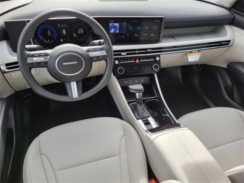 New 2026 Hyundai Tucson SEL image 12